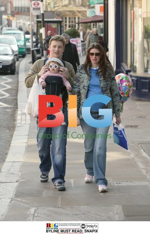 Jamie and Jules Oliver with baby Poppy