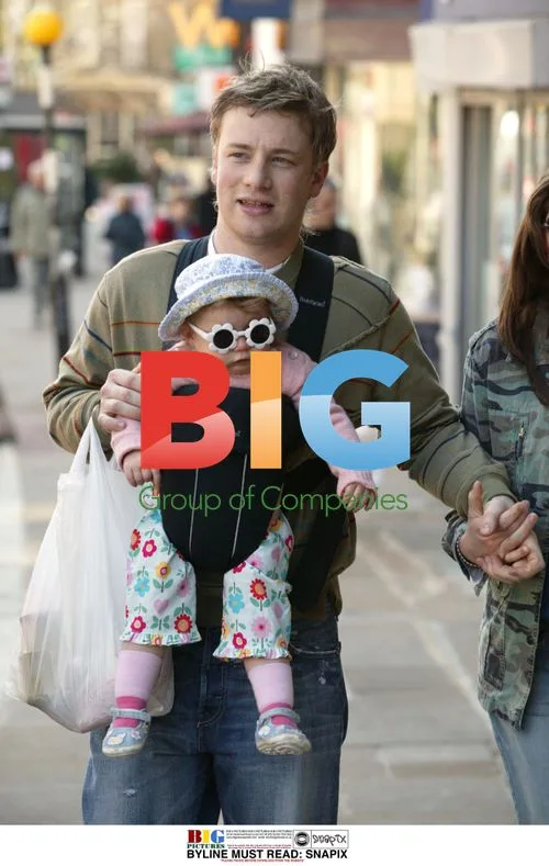 Jamie and Jules Oliver with baby Poppy