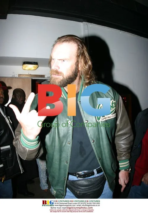 Tyler Mane at Vew Voyage Shop Opening