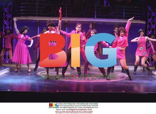 Cliff Richard Musical Cast