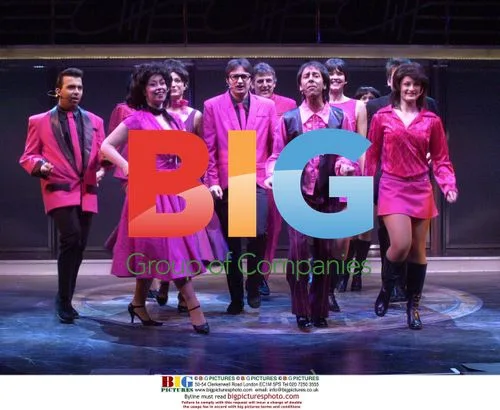 CAST OF CLIFF THE MUSICAL