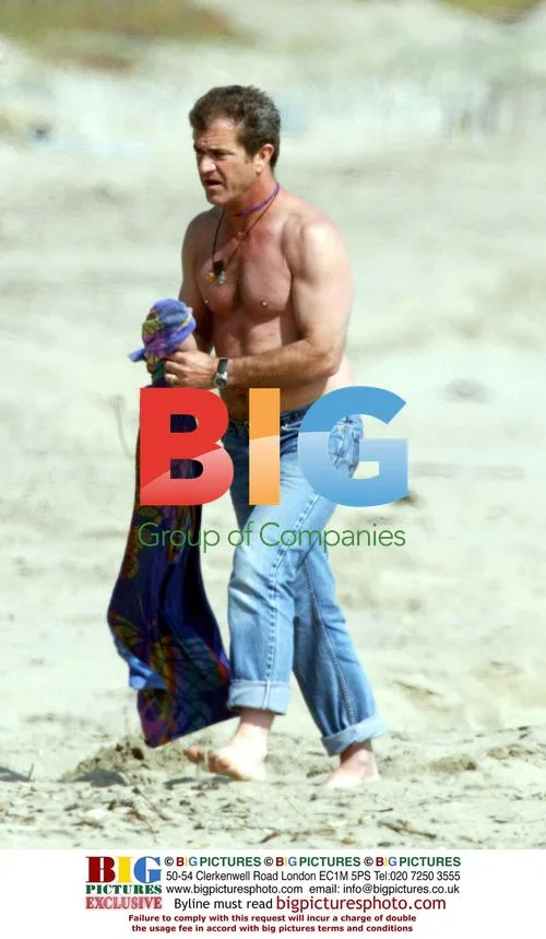 Mel Gibson Enjoys Easter at the Beach