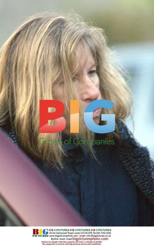 Barbara Streisand Seen Without Makeup in Beverly Hills