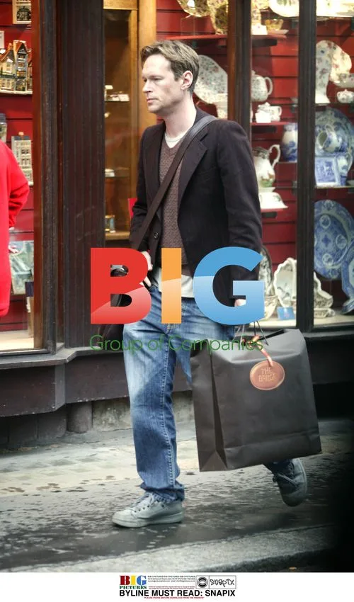 Richard Hanson Shopping in London