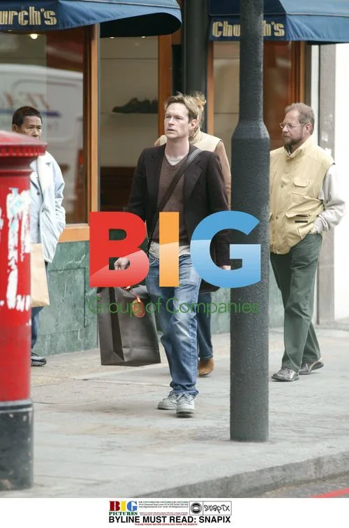 Richard Hanson Shopping in London