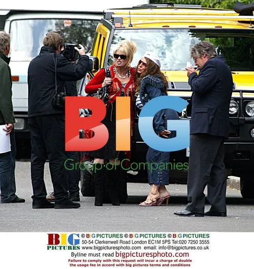 Jennifer Saunders and Joanna Lumley filming AbFab in London