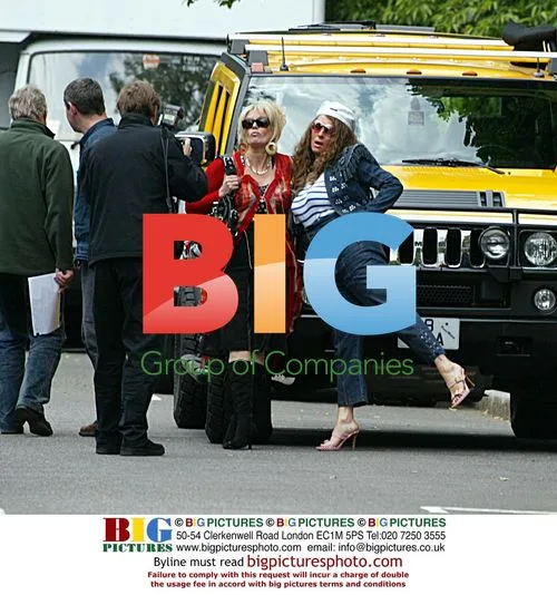 Jennifer Saunders and Joanna Lumley filming \"Absolutely Fabulous\" in London