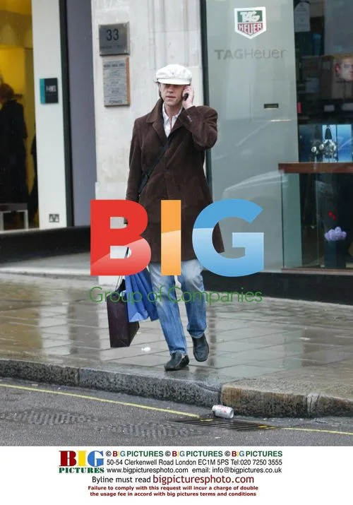 Bob Geldof Shopping in North London