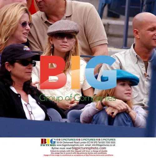 Olson Twins at US Open 2003