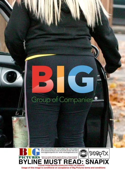 Vanessa Feltz and Dennis Duhaney Out Walking