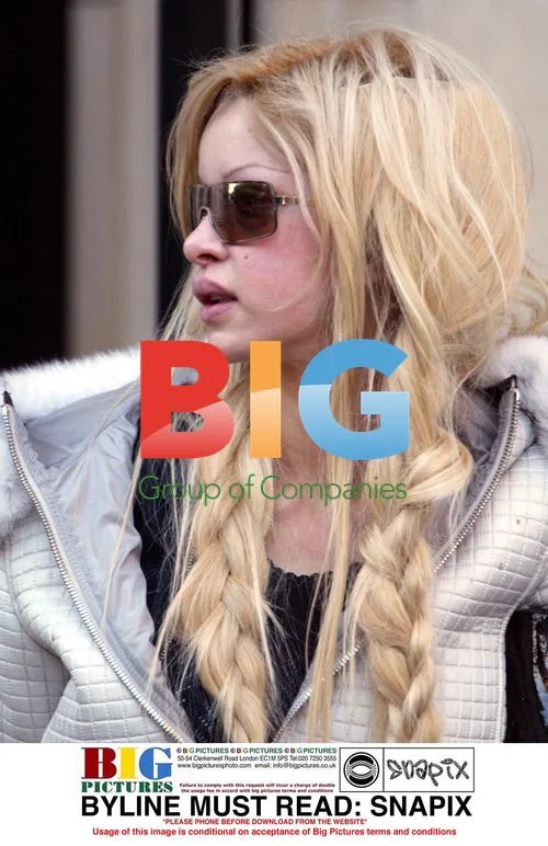 Alicia Douvall's Detached Hair Piece