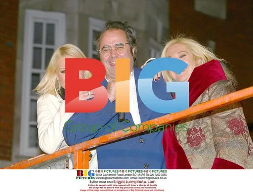 Celebrities Turn on Marylebone Lights