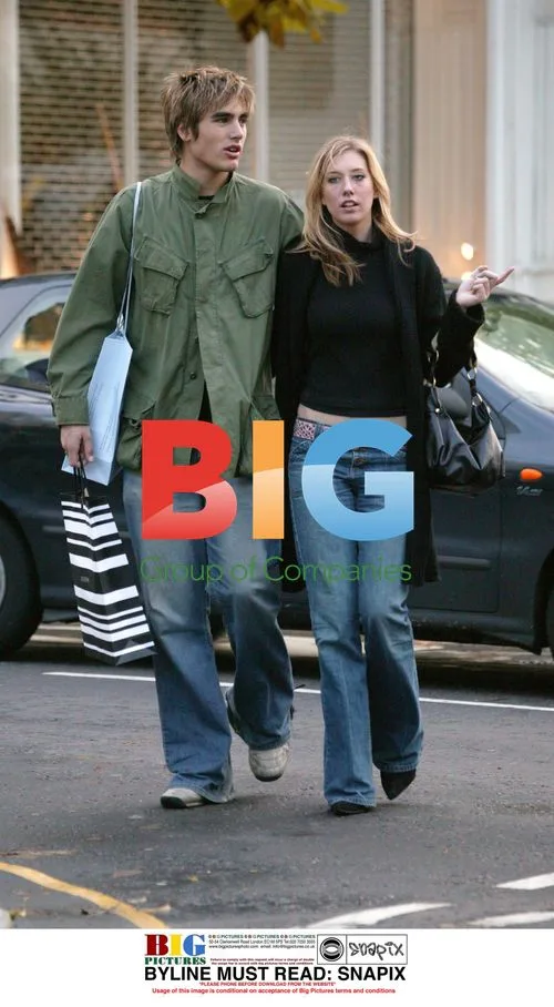 Busted Singer Charlie Simpson Shopping with Girlfriend