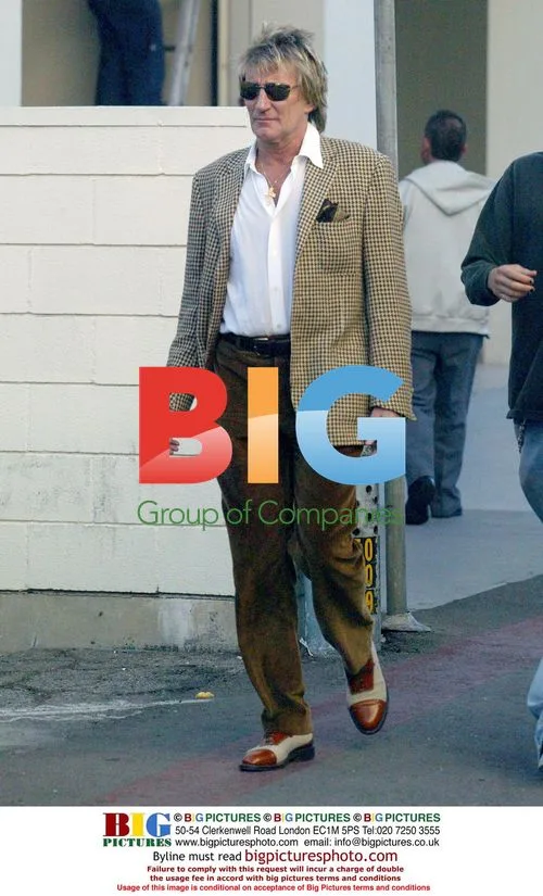 Rod Stewart Out Shopping with Family