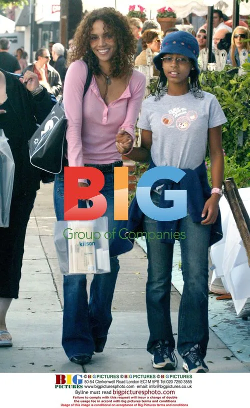 Halle Berry out shopping with step-daughter