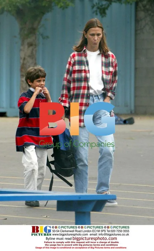 Kate Jackson picking son from school