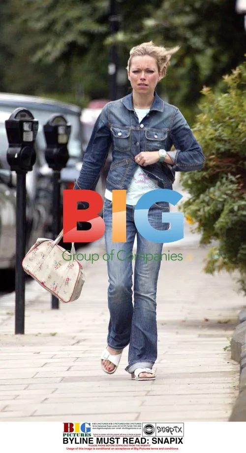Sarah Alexander Shopping in North London