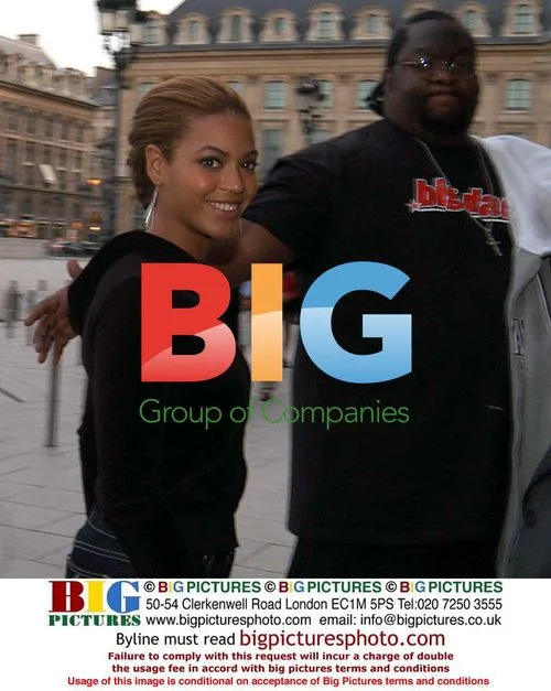 Beyonce Arrives at Ritz Hotel in Paris