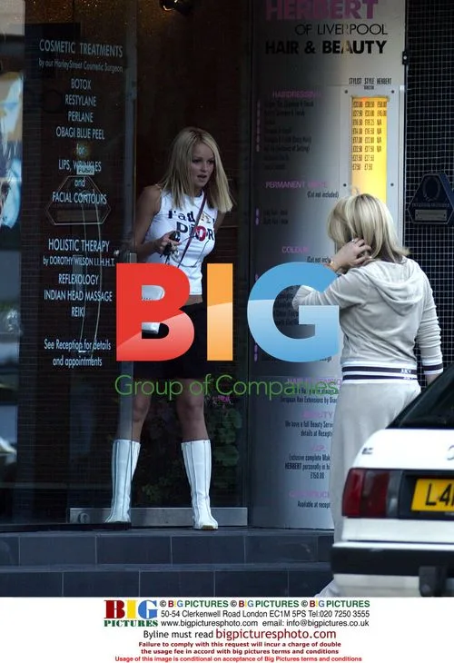 Jennifer Ellison Washes Car in London