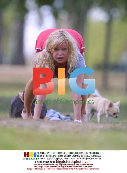 Alicia Douvall exercising in London park