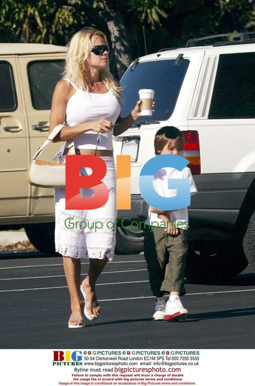 Pamela Anderson Shopping with Sons in Malibu