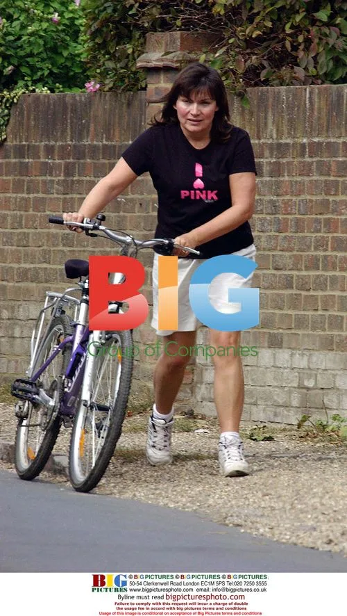 Lorraine Kelly enjoys bike ride