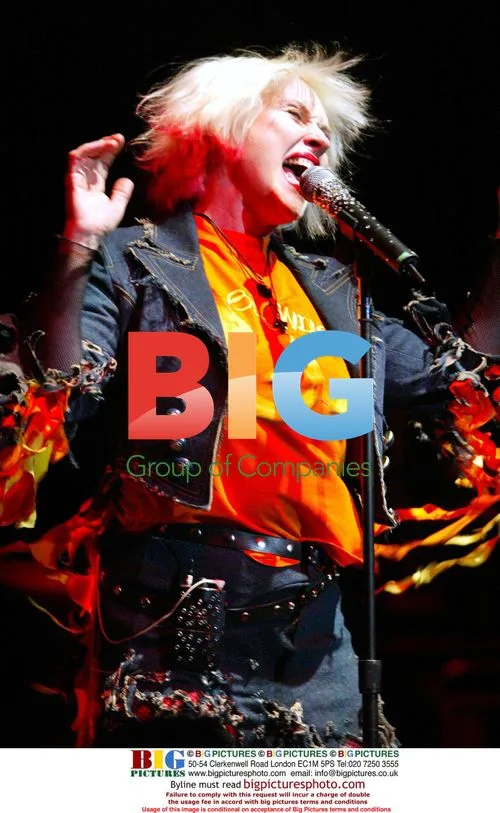 Blondie Performing in Stockholm