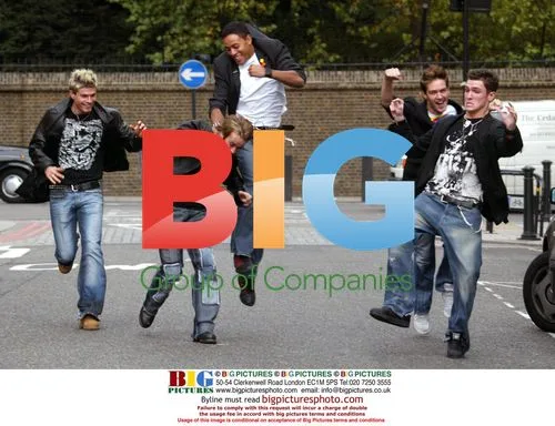 Boy Band PHIXX Cause Havoc in London