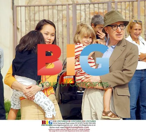 Woody Allen and Family in Salamanca