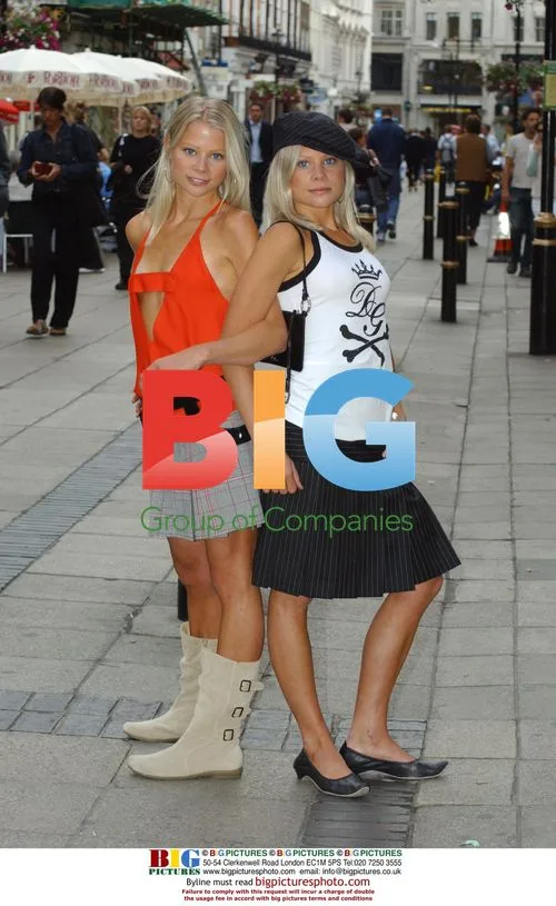 Steeplechase athletes Bryony and Kathryn Frost support Teenage Cancer Trust