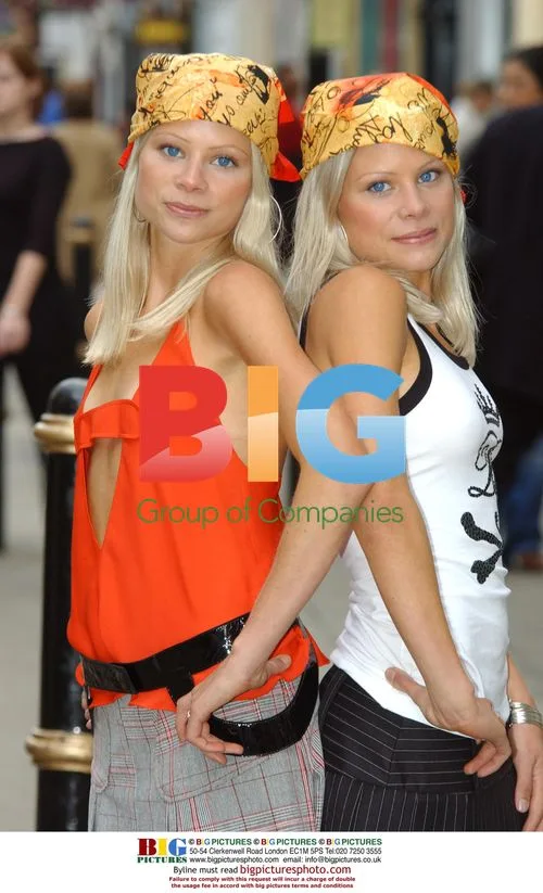 Steeplchase Athletes Bryony and Kathryn Frost Support Teenage Cancer Trust