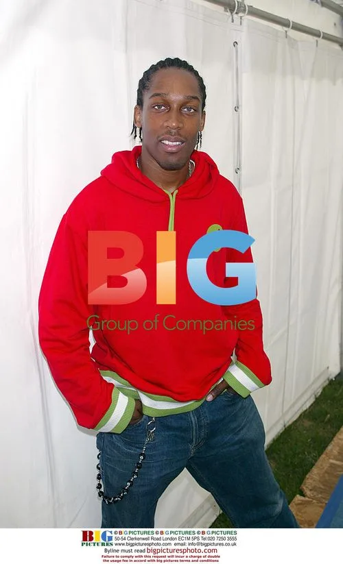 Solo Singer Lamarr at Party in the Park 2003