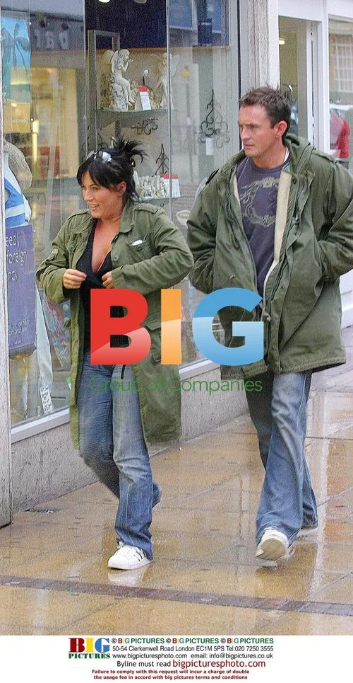 Jessie Wallace and Dave Morgan at Jewelry Shop