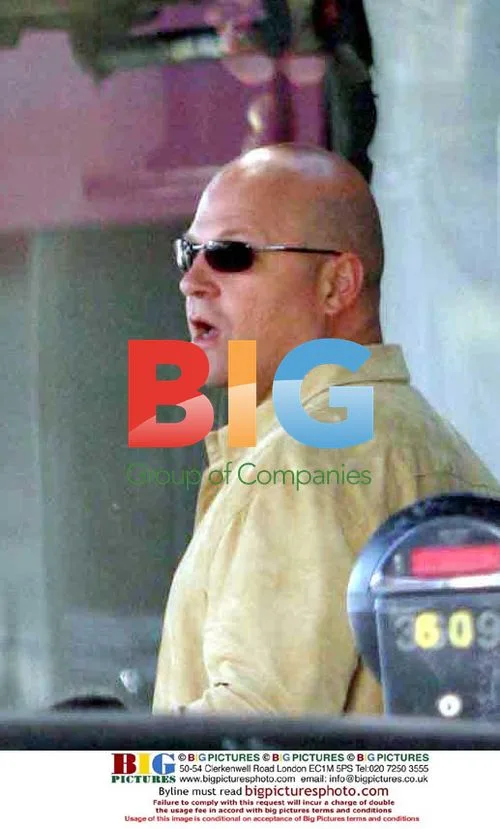 Michael Chicklis shops with daughter in Beverly Hills