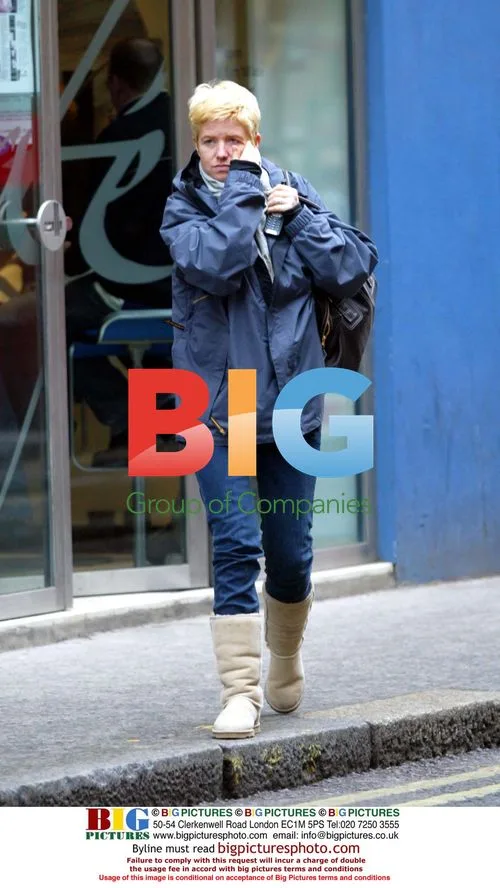 Patsy Palmer Seen Having Lunch in Soho