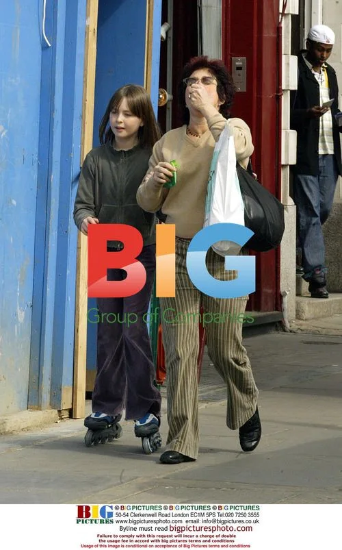 Ruby Wax out shopping with daughter