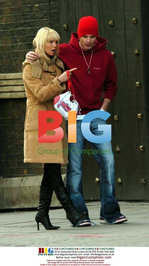 Sarah Harding and Mikey Green Stroll in London