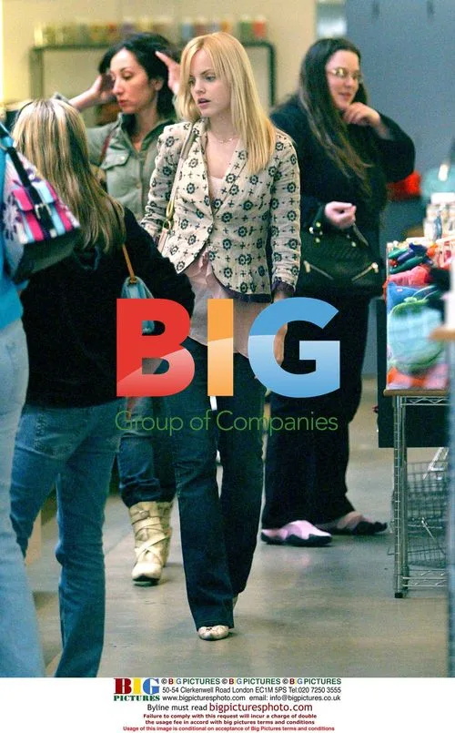 Mena Suvari Shopping in West Hollywood