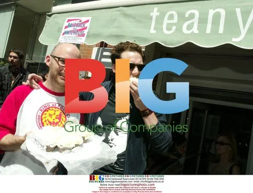 Rocco DiSpirito and Moby at 'Bake Sale For Democracy'