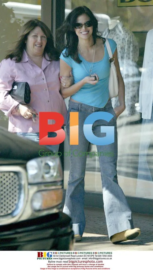 Brooke Burns Shopping with Mother