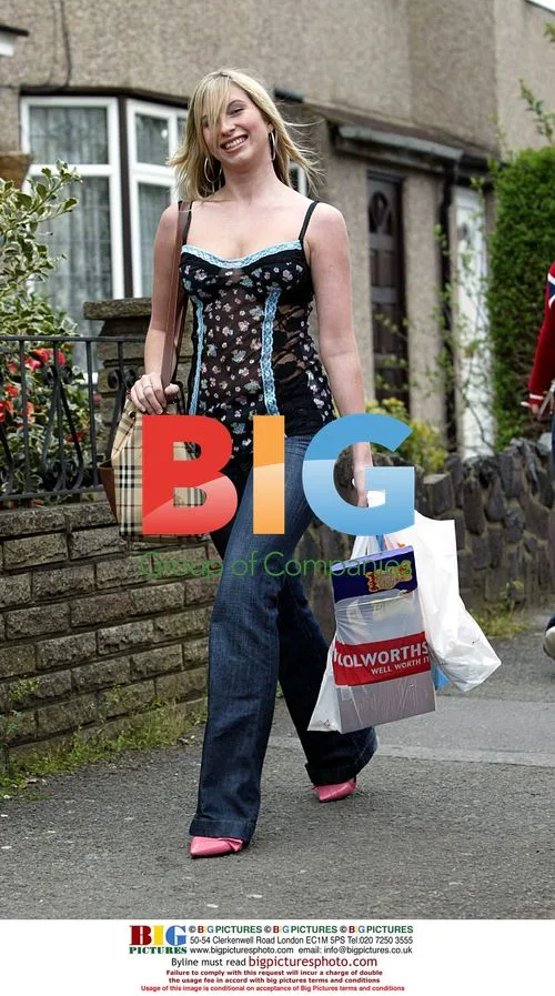 Brooke Kinsella out shopping in Borehamwood