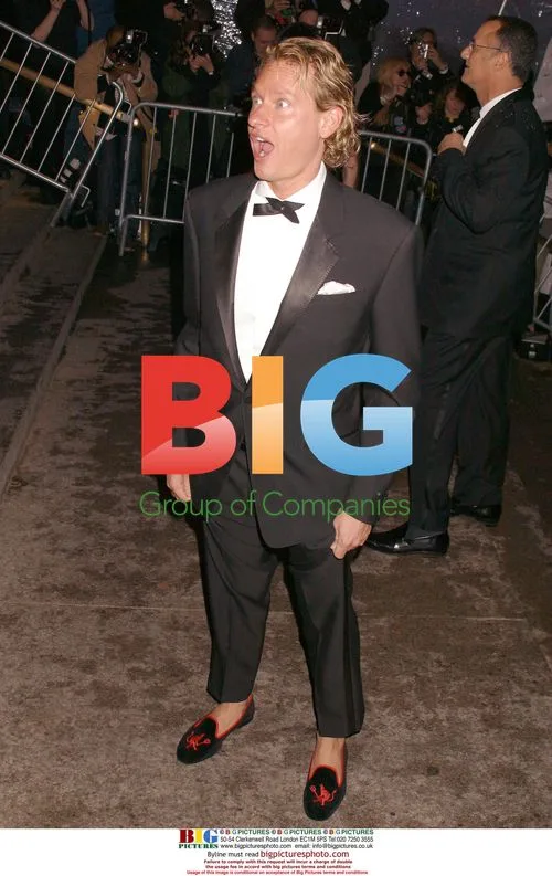 Carson Kressley at 2004 Costume Institute Gala