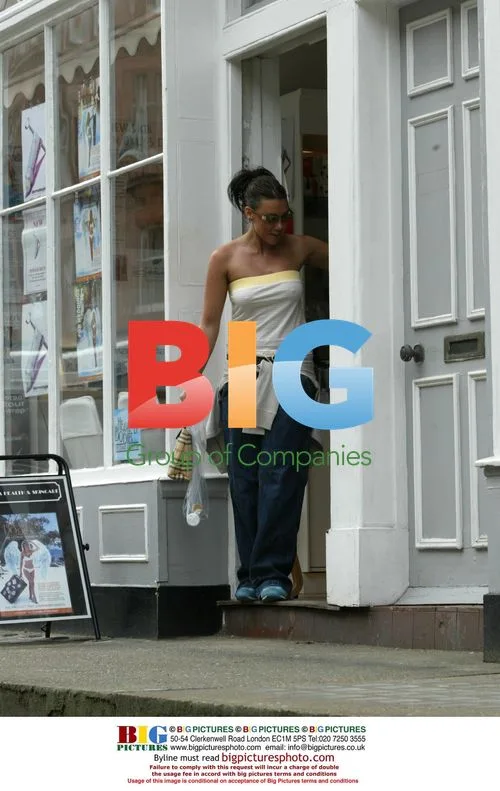 Liberty X Singer Michelle Heaton Gets Airbrush Tan