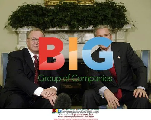 Persson and Bush in Oval Office
