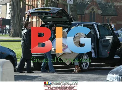 Model Jordan packing car in London studio