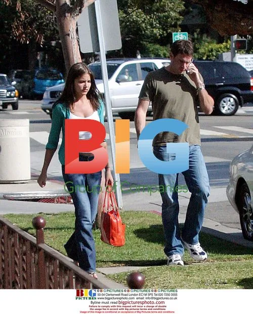 Scott Foley opens door for girlfriend Marika Dominyczyk