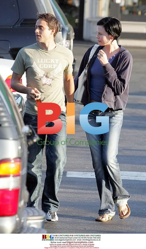 Charlize Theron and Stuart Townsend Leaving Nobu Sushi