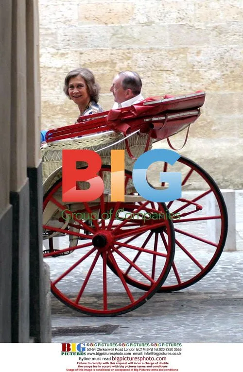 Queen Sofia's Relaxing Stroll in Mallorca