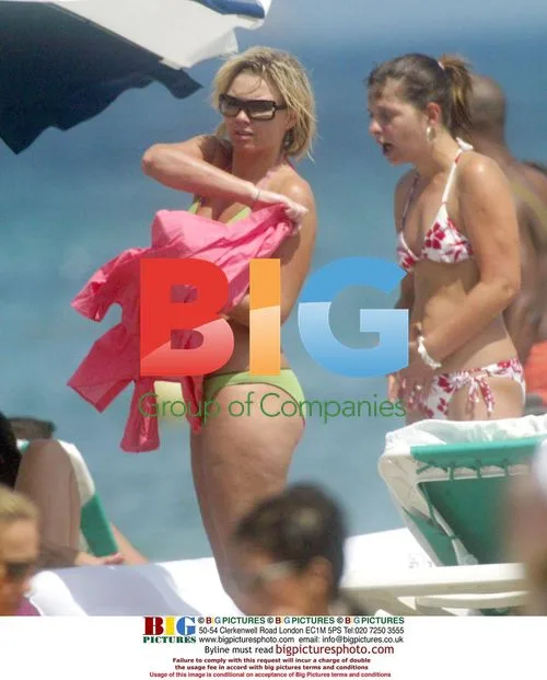 Nicole Appleton, Kate Thornton Enjoy Ibiza Getaway