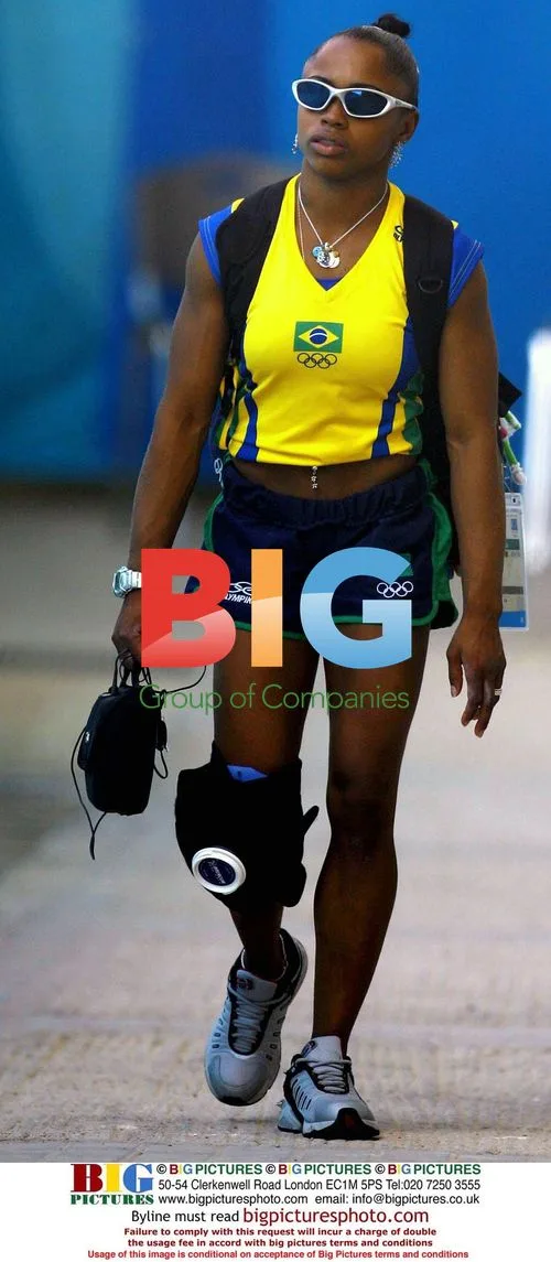 Daiane dos Santos leaves Olympic training